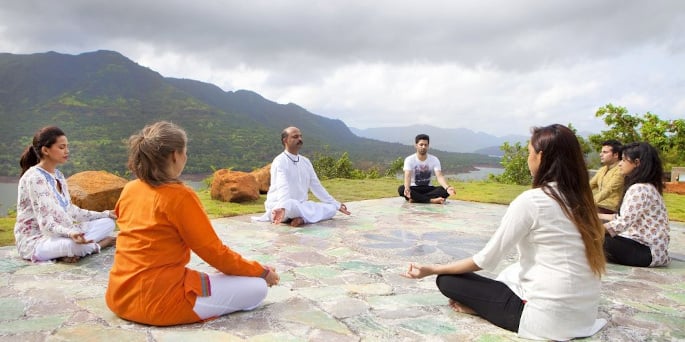 luxury yoga retreat india